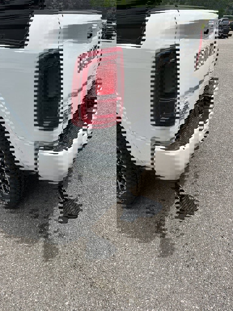 New 2025 RAM 2500 Limited image 14