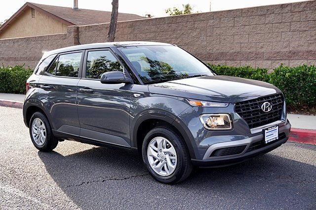 New 2026 Hyundai Venue SE FWD image 6