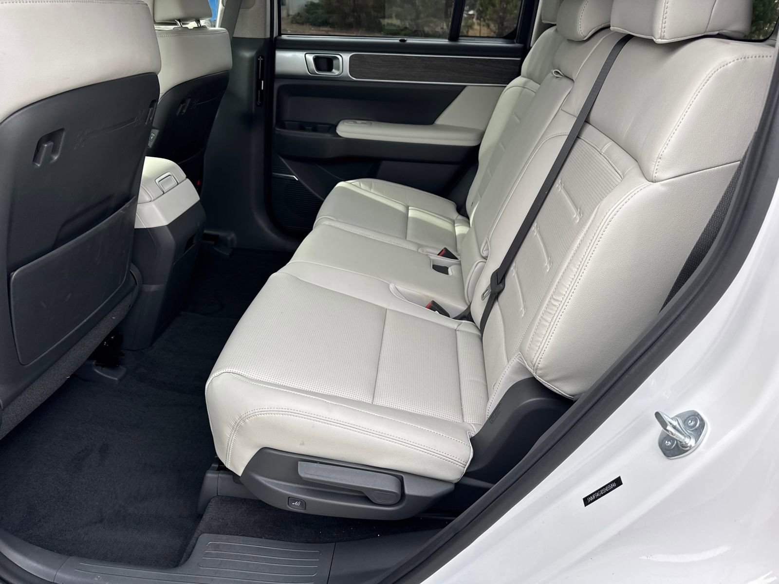 Used 2025 Hyundai Santa Fe Limited image 21