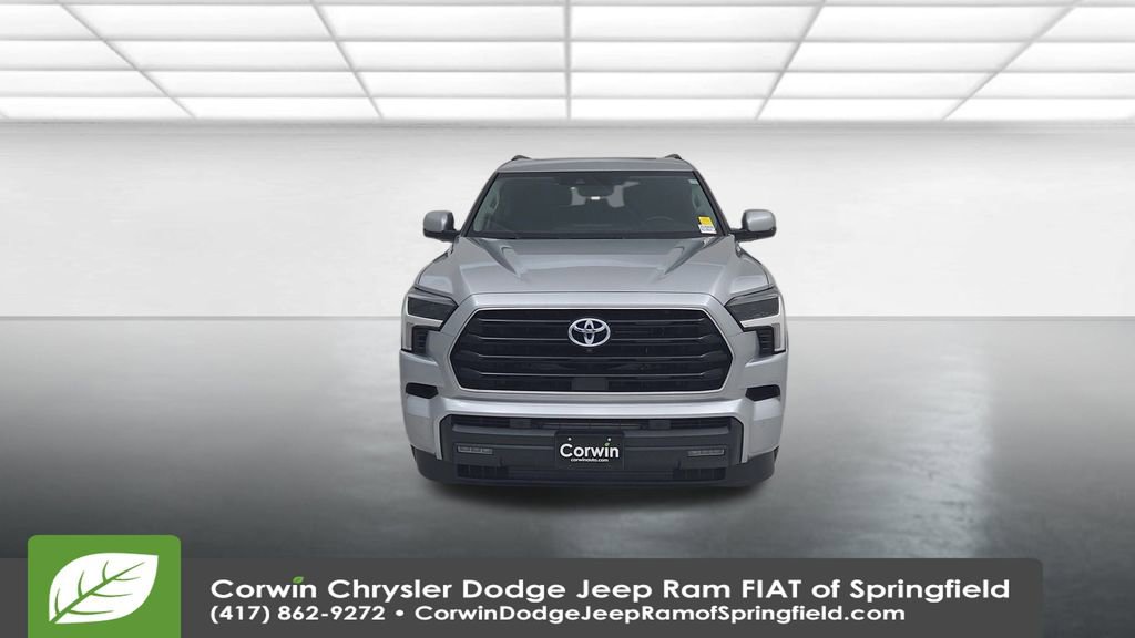 Used 2024 Toyota Sequoia SR5 image 5