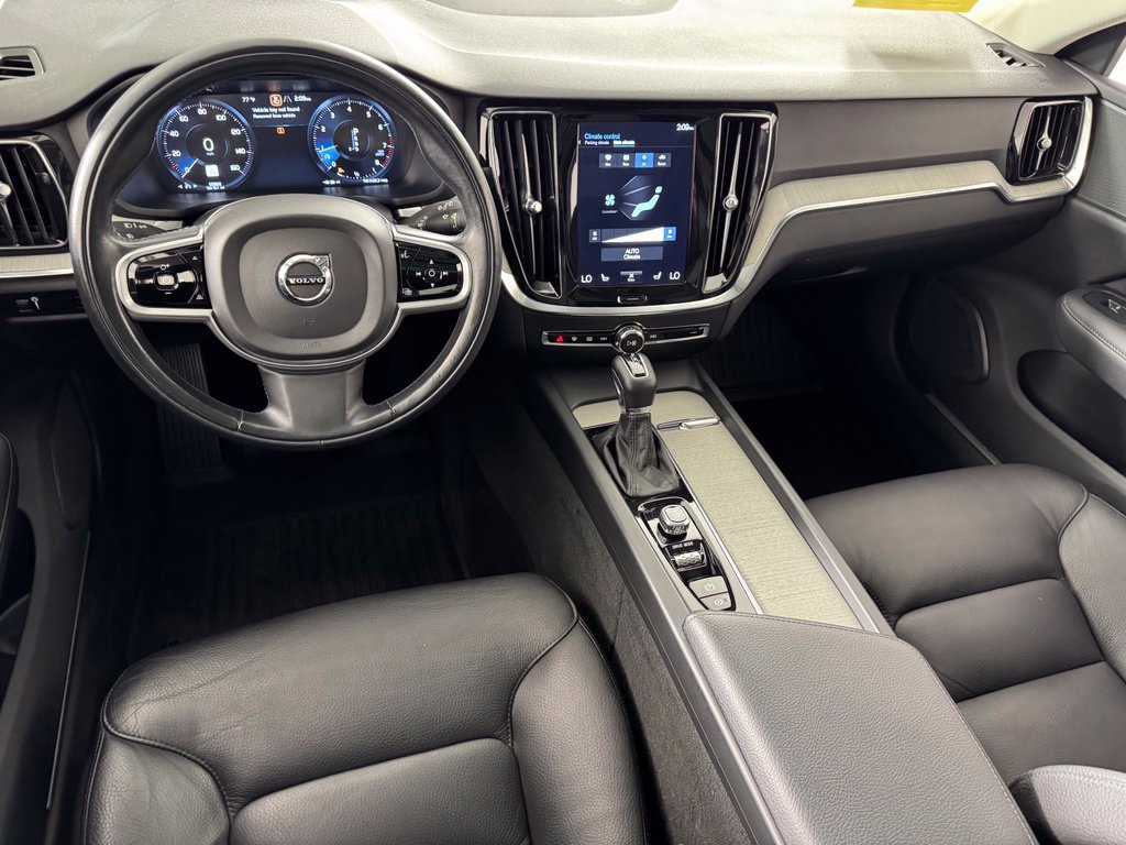 Used 2021 Volvo V60 T5 Cross Country w/ Climate Package AWD/4WD image 15