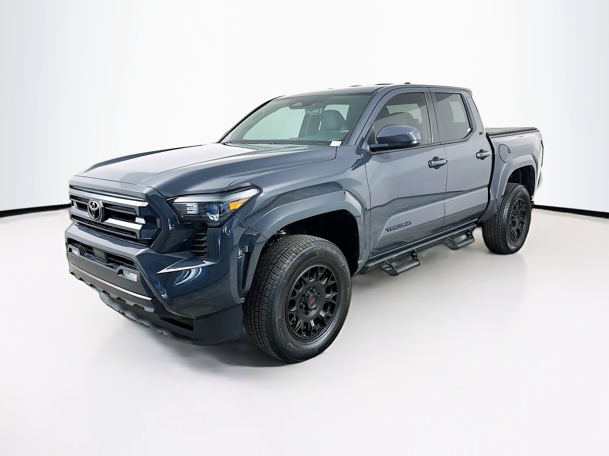 Used 2024 Toyota Tacoma SR5 image 3