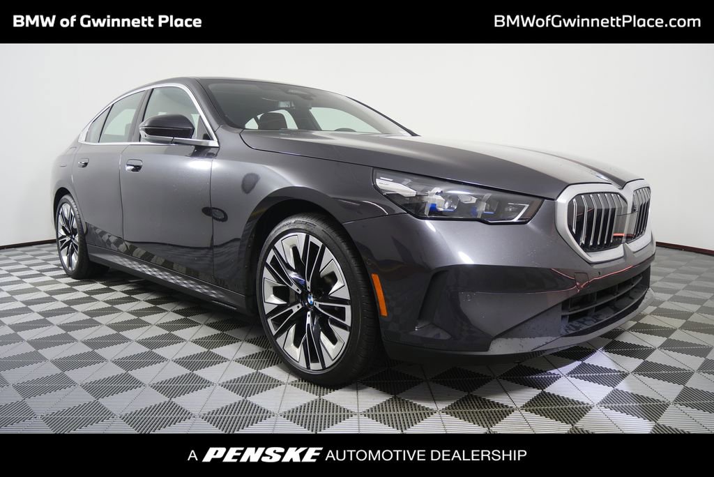 Certified 2025 BMW 530i