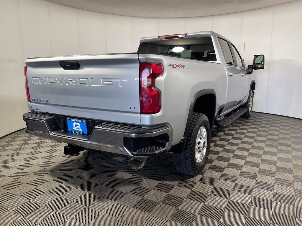 Used 2022 Chevrolet Silverado 2500 LT w/ Convenience Package AWD/4WD image 7