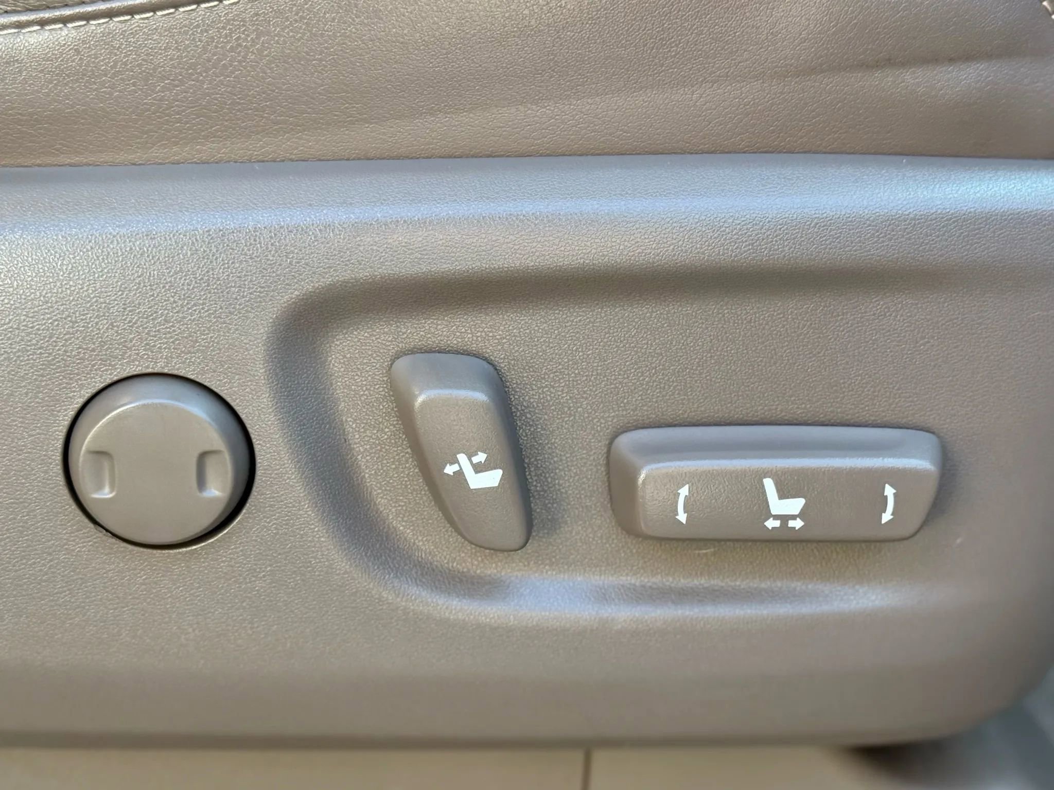 Used 2018 Lexus GX 460 Premium AWD/4WD image 48