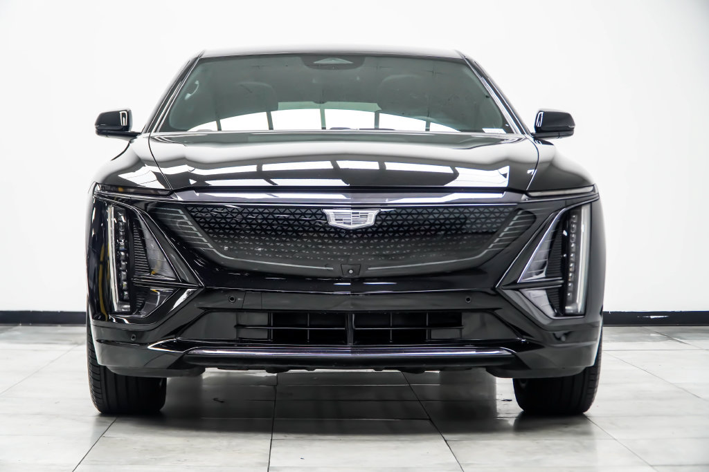 Used 2025 Cadillac Lyriq Sport w/ LPO, Floor Liner Package AWD/4WD image 11