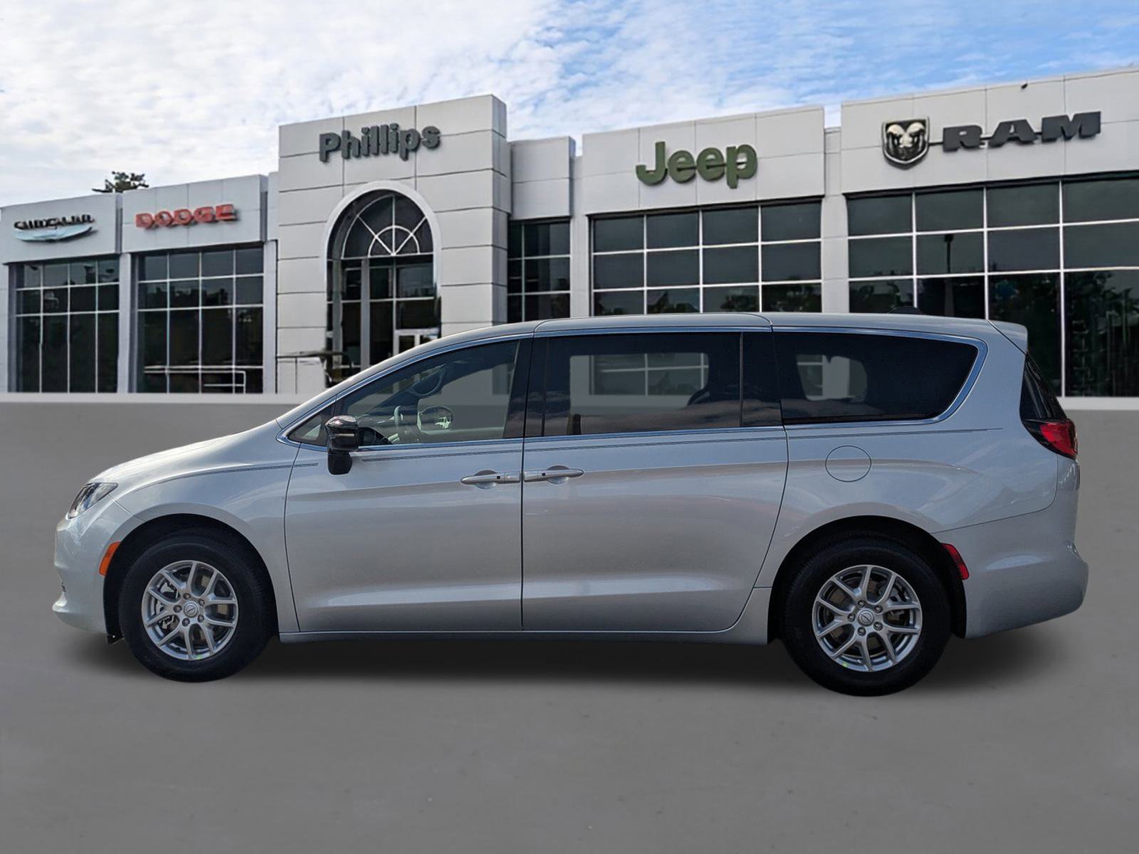 New 2026 Chrysler Voyager LX image 6