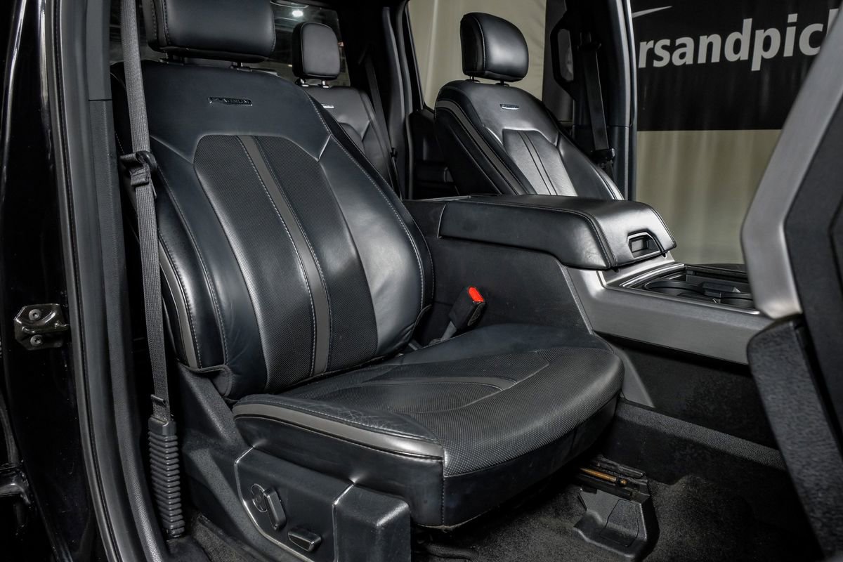 Used 2017 Ford F250 Platinum w/ FX4 Off-Road Package image 31