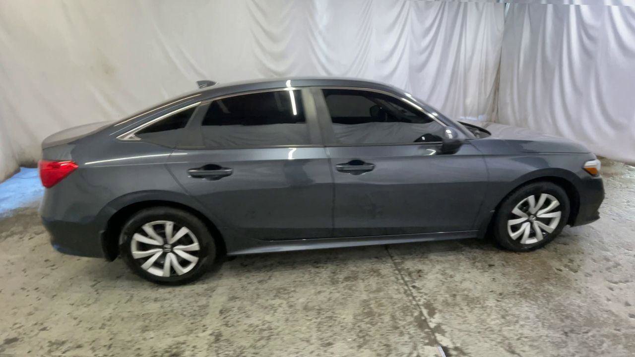 Used 2023 Honda Civic LX image 9