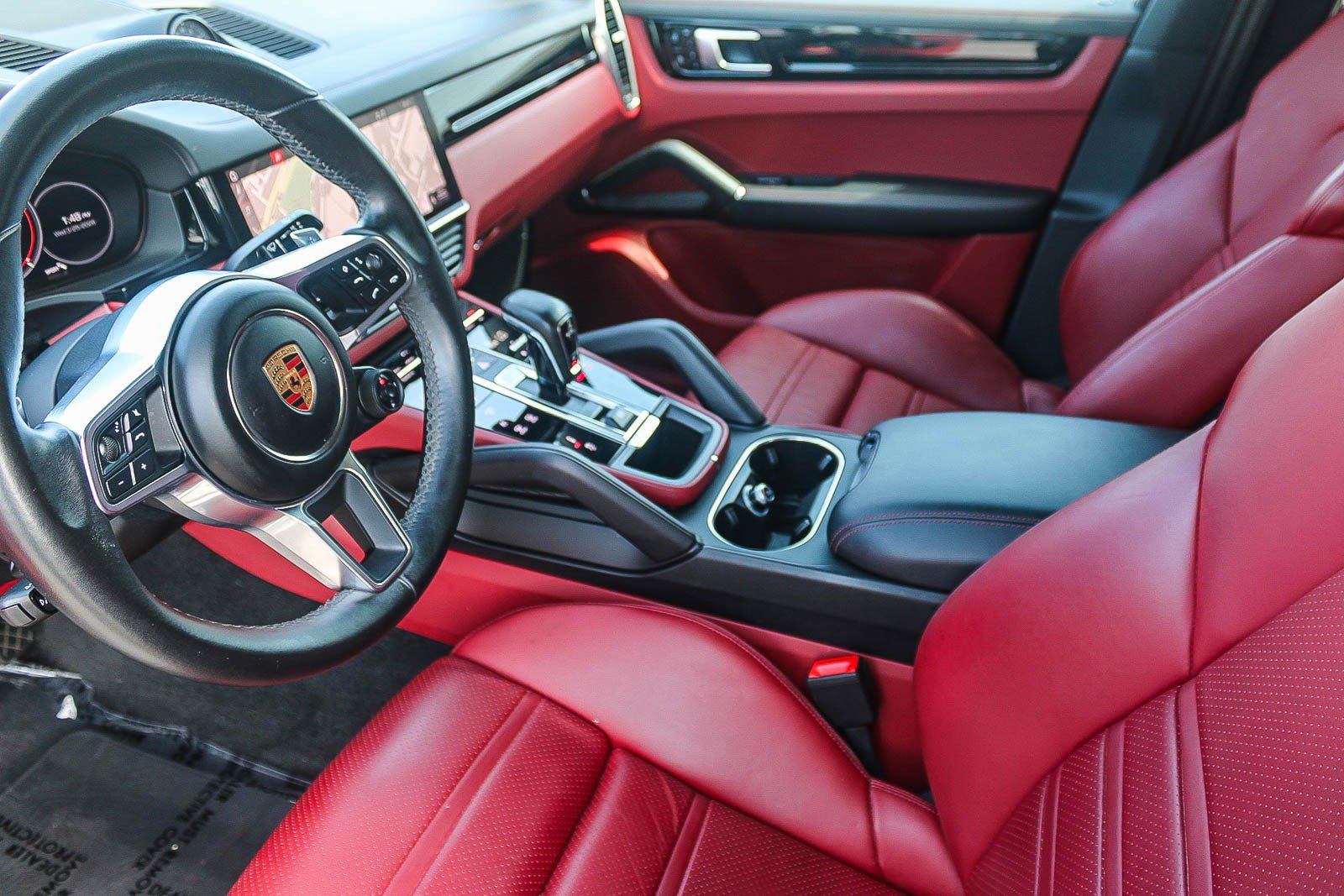 Used 2021 Porsche Cayenne Coupe AWD/4WD image 18