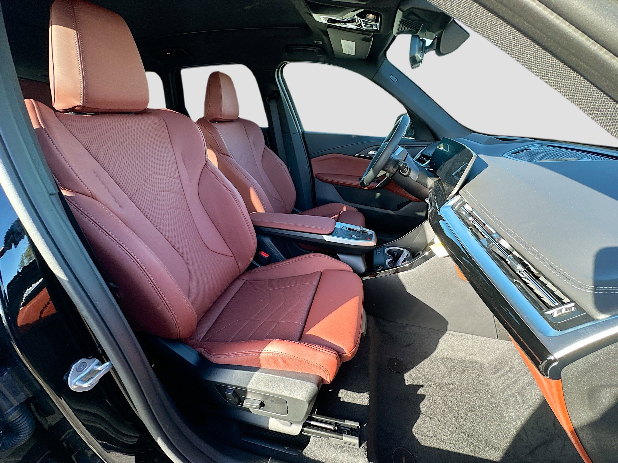 New 2026 BMW X1 xDrive28i w/ Technology Package image 23