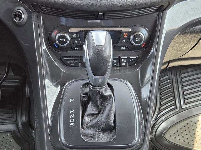 Used 2014 Ford Escape Titanium w/ Equipment Group 401A AWD/4WD image 16