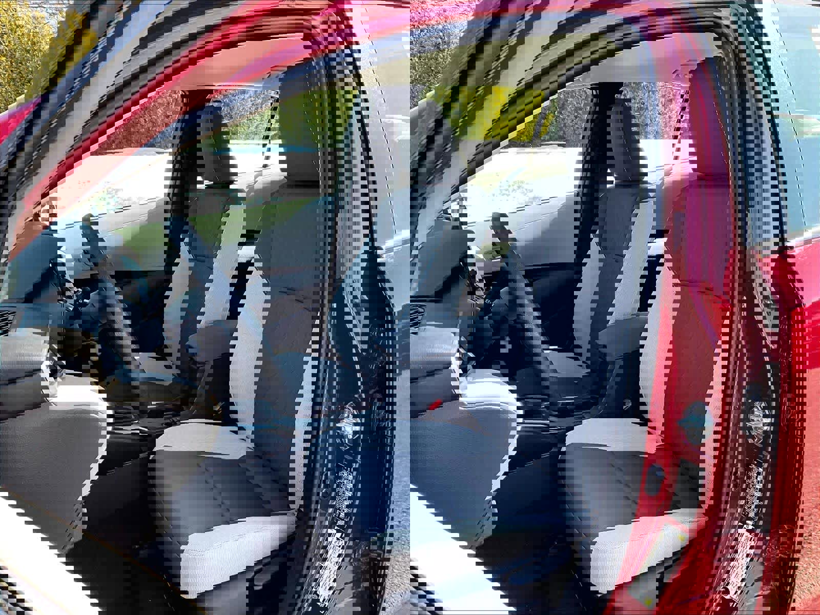 Used 2023 Toyota Corolla LE image 10