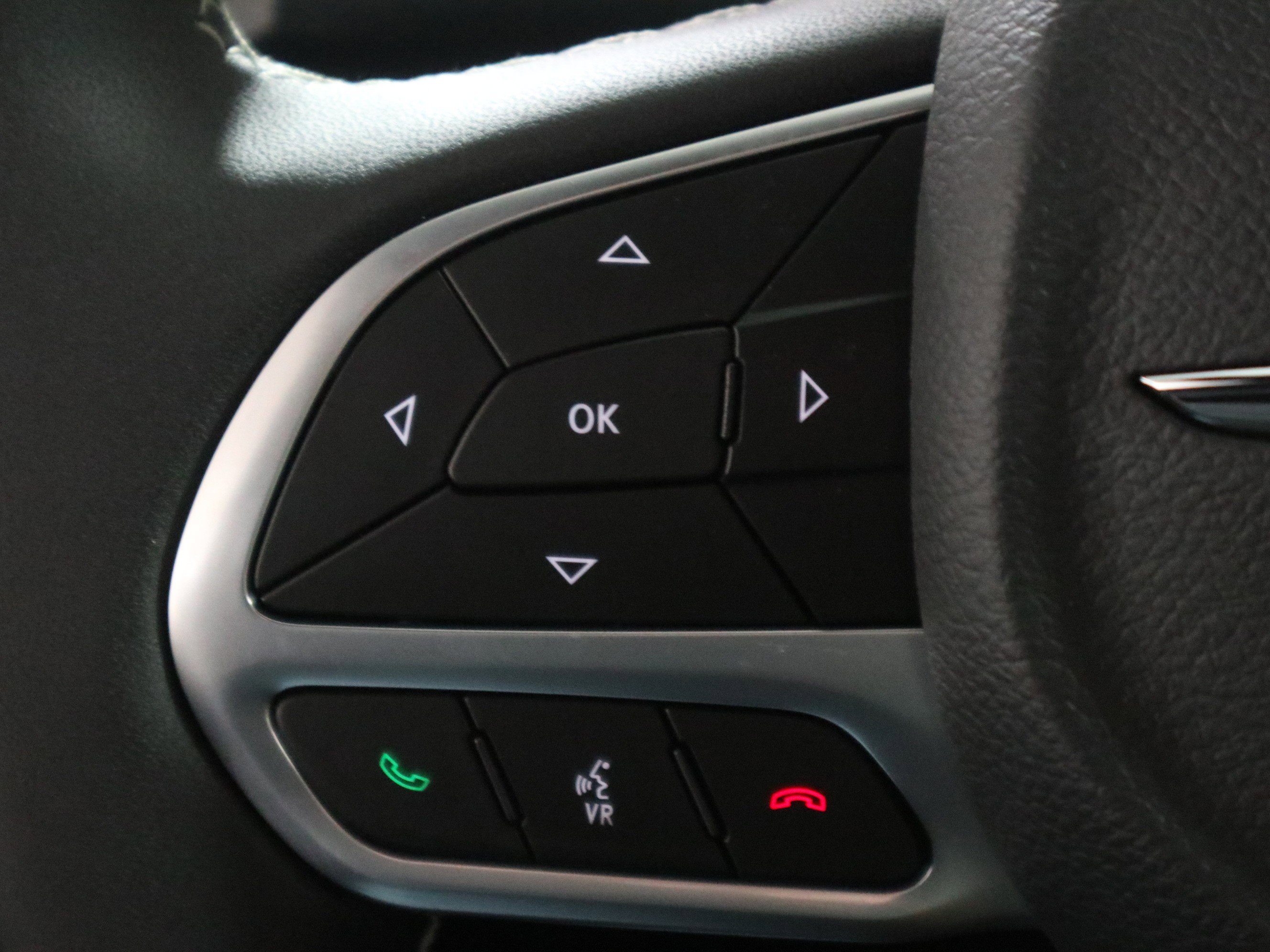 New 2026 Chrysler Pacifica Select image 29