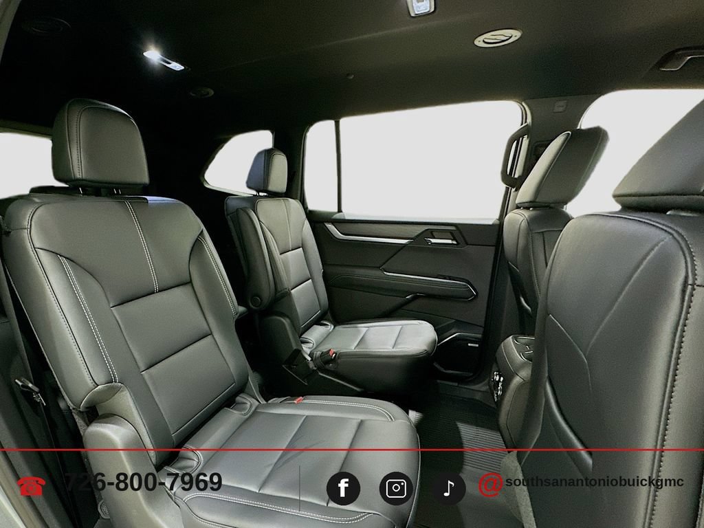New 2026 GMC Acadia Elevation w/ Black Edition FWD image 32