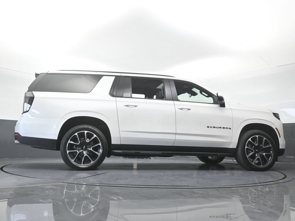 Used 2025 Chevrolet Suburban RST w/ Comfort Package RWD image 74