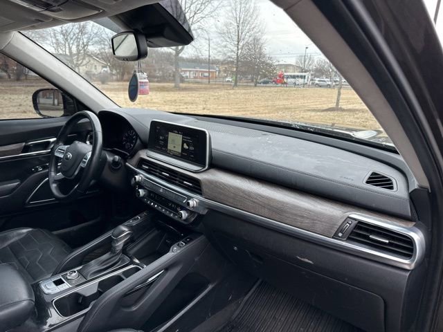 Used 2020 Kia Telluride SX w/ SX Prestige Package image 30