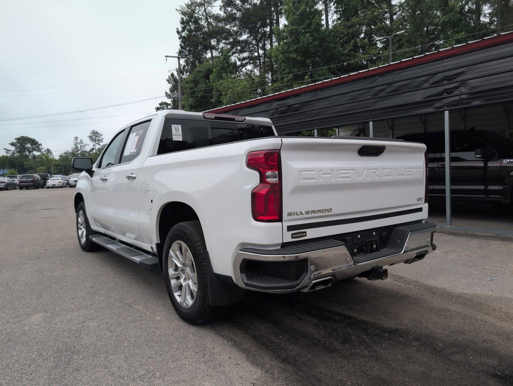 Used 2024 Chevrolet Silverado 1500 LTZ AWD/4WD image 4