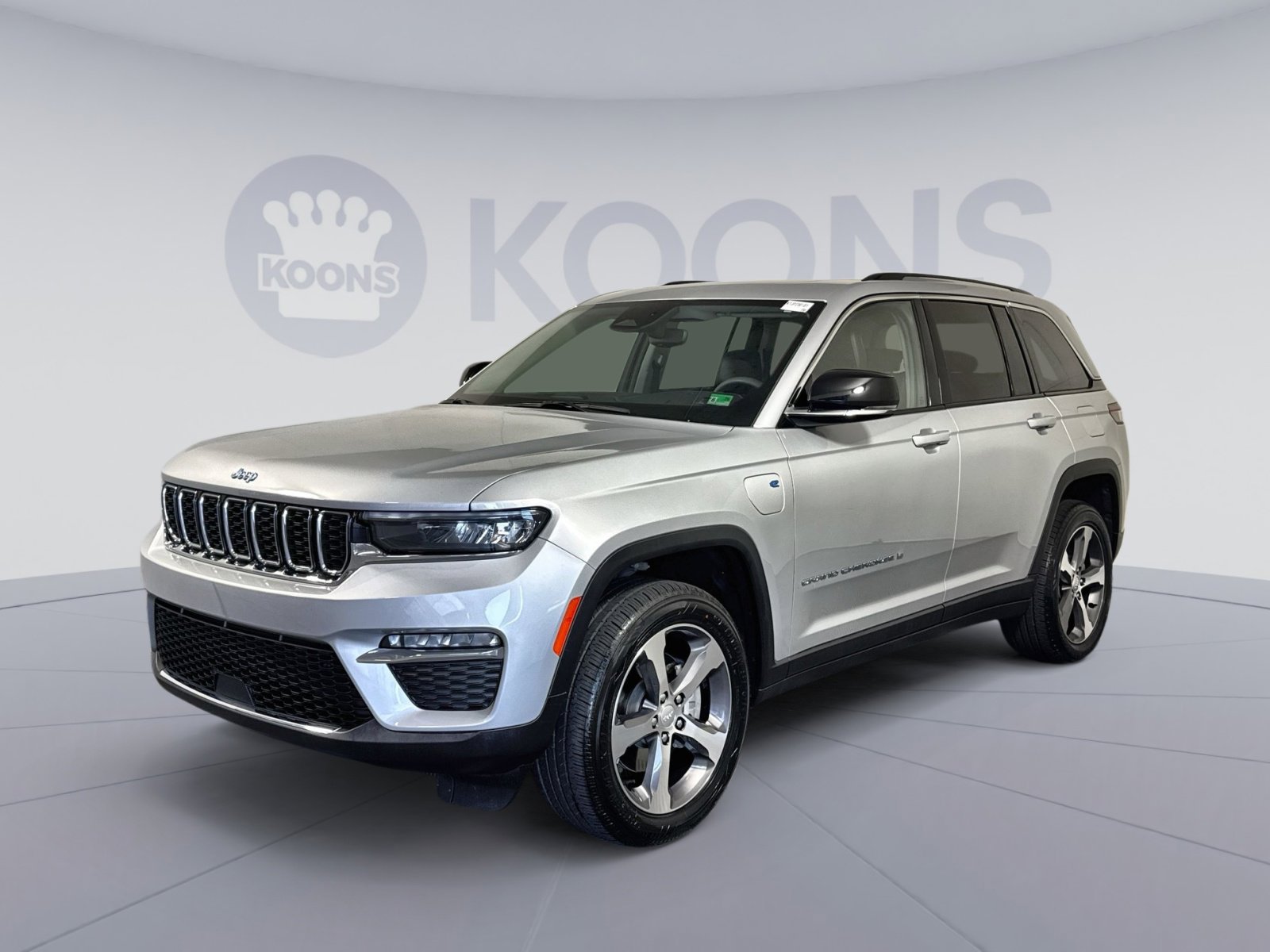 Used 2023 Jeep Grand Cherokee 4WD 4xe