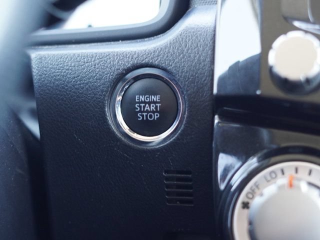 Used 2024 Toyota 4Runner TRD Off-Road Premium AWD/4WD image 28