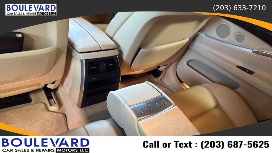Used 2012 BMW 535i xDrive AWD/4WD image 34