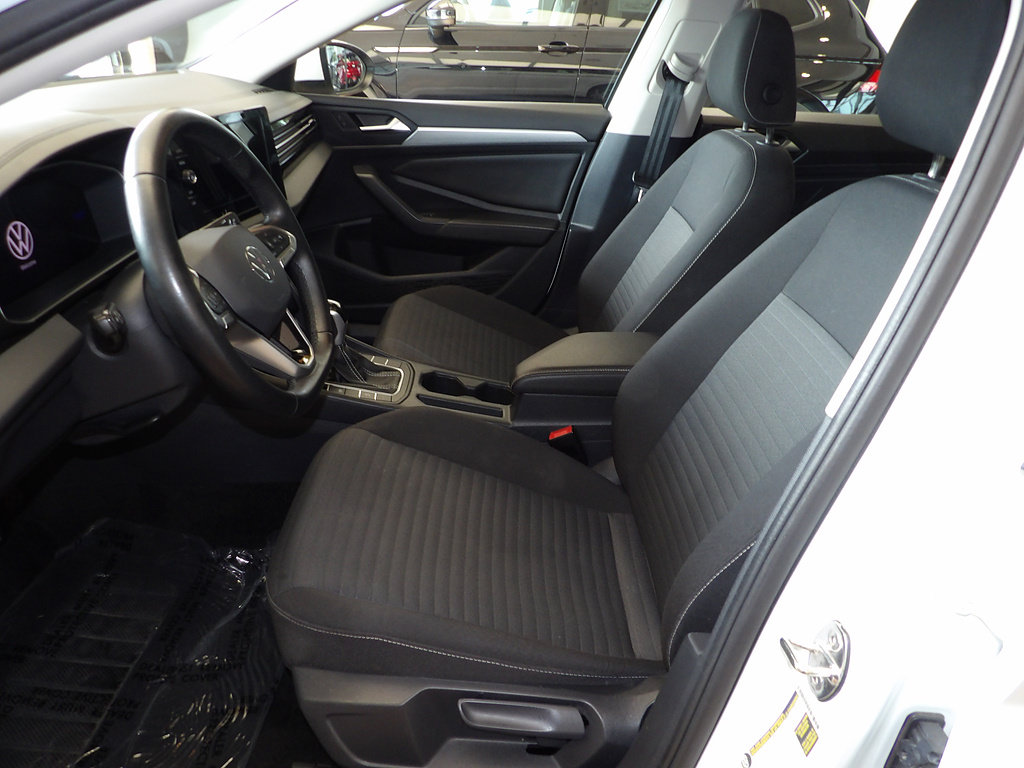 Used 2025 Volkswagen Jetta S FWD image 25