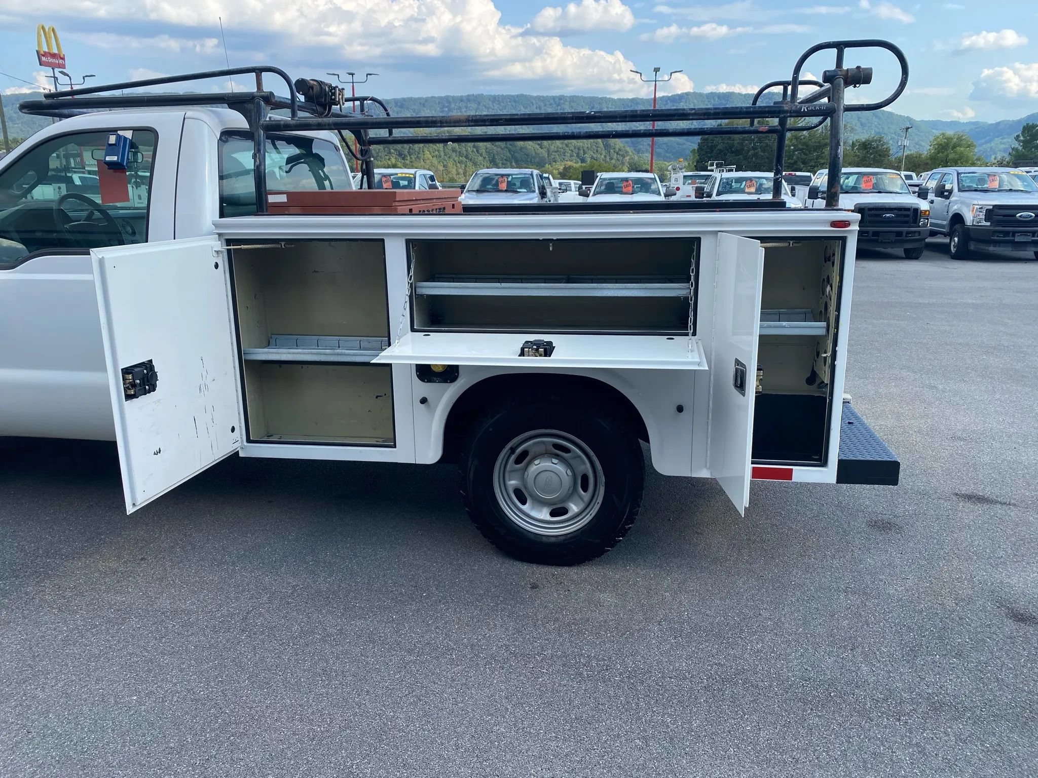 Used 2011 Ford F250 XL RWD image 20