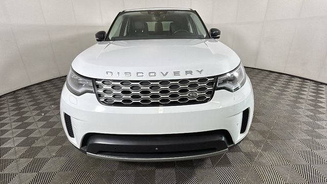 Used 2024 Land Rover Discovery S AWD/4WD image 7