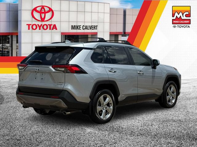 Used 2020 Toyota RAV4 Limited AWD/4WD image 5