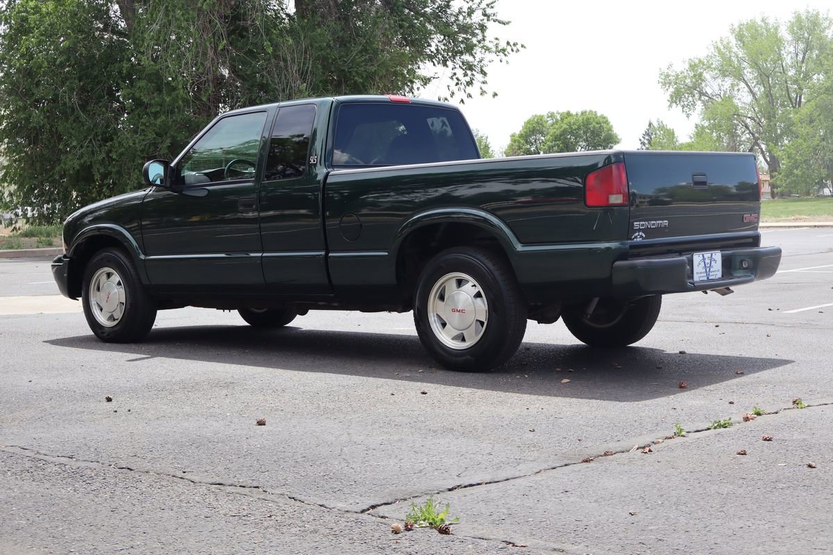 Used 2002 GMC Sonoma SLS w/ Marketing Option Pkg RWD image 7