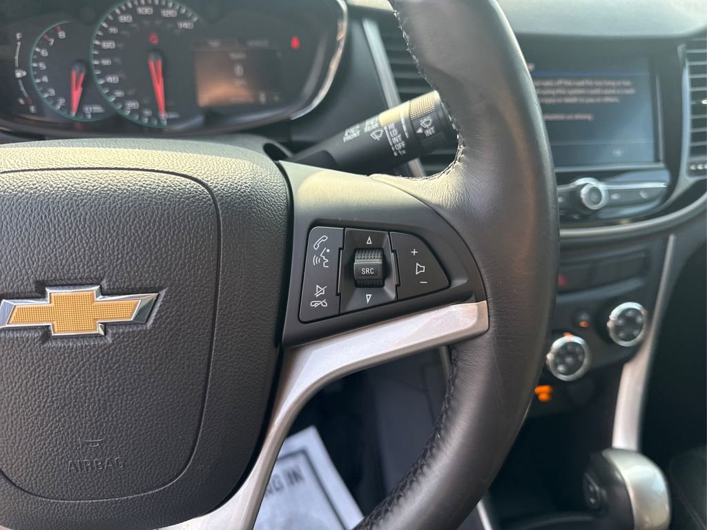 Used 2020 Chevrolet Trax LT w/ Driver Confidence Package image 26