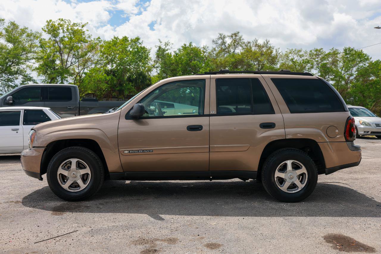 Used 2003 Chevrolet TrailBlazer LT image 3