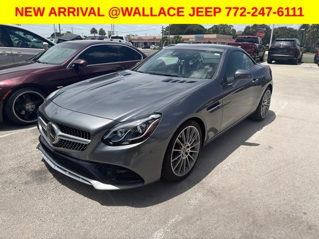 Used 2018 Mercedes-Benz SLC 300 image 3