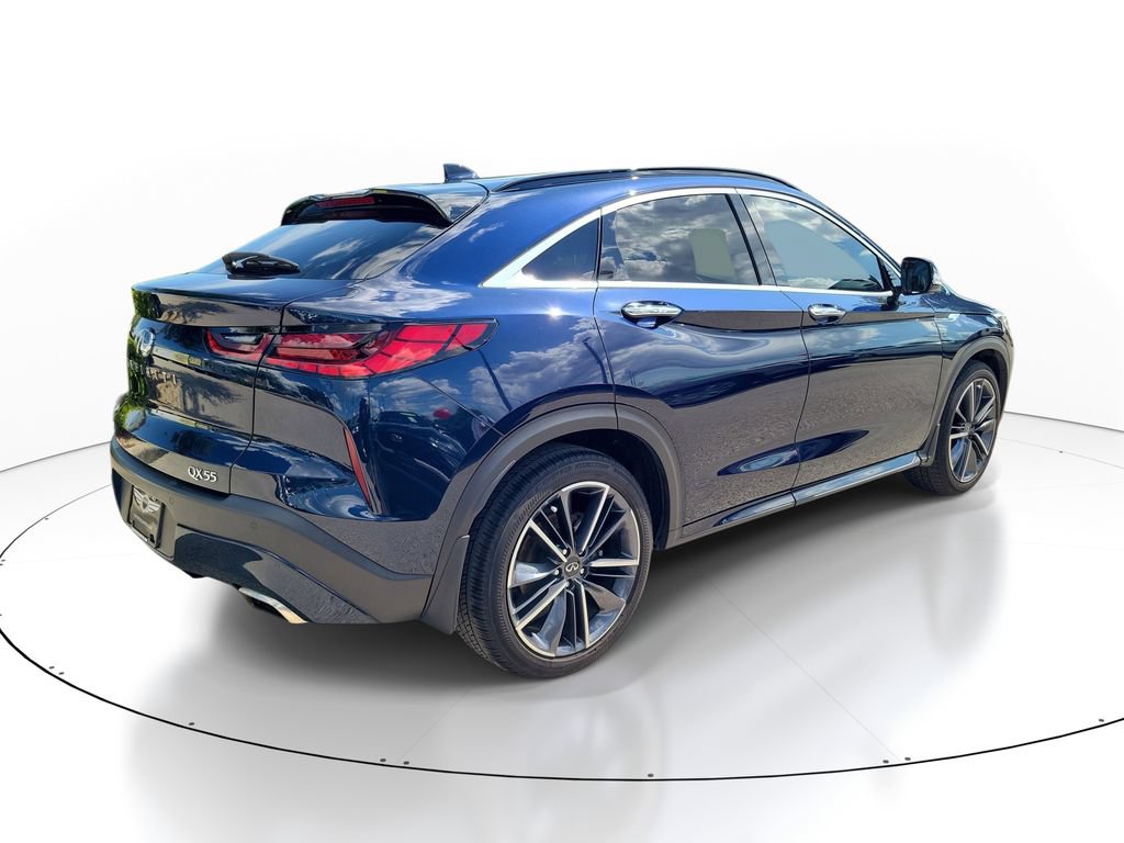 Used 2023 INFINITI QX55 Sensory w/ Lighting Package AWD/4WD image 2