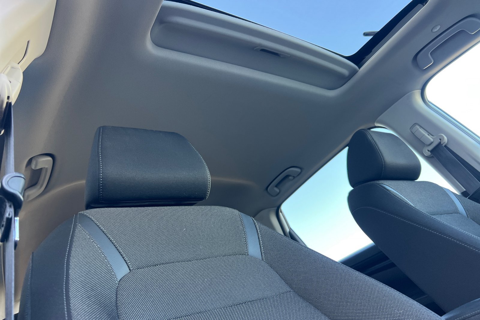Used 2024 Honda CR-V EX image 19