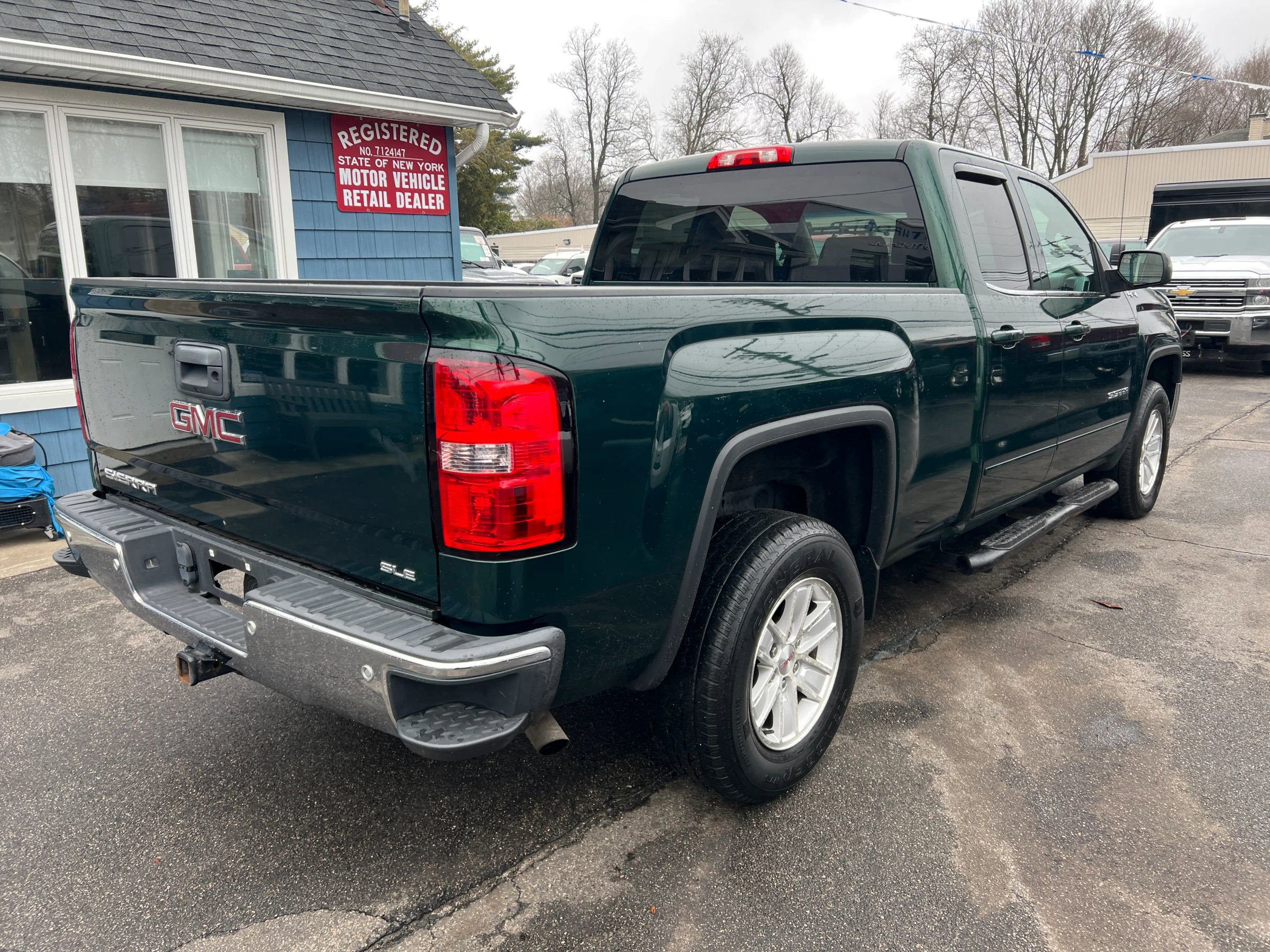 Used 2014 GMC Sierra 1500 SLE w/ SLE Value Package image 5
