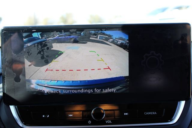 Used 2023 Nissan Altima 2.5 SV w/ SV Premium Package FWD image 24