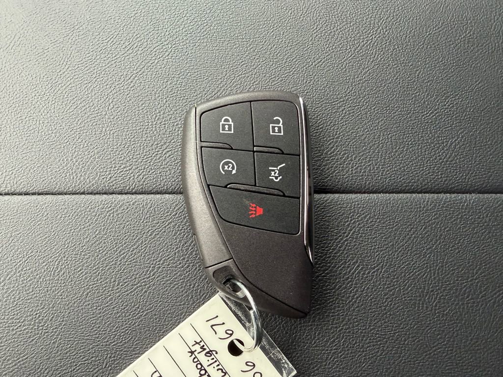 New 2026 GMC Terrain Denali image 28