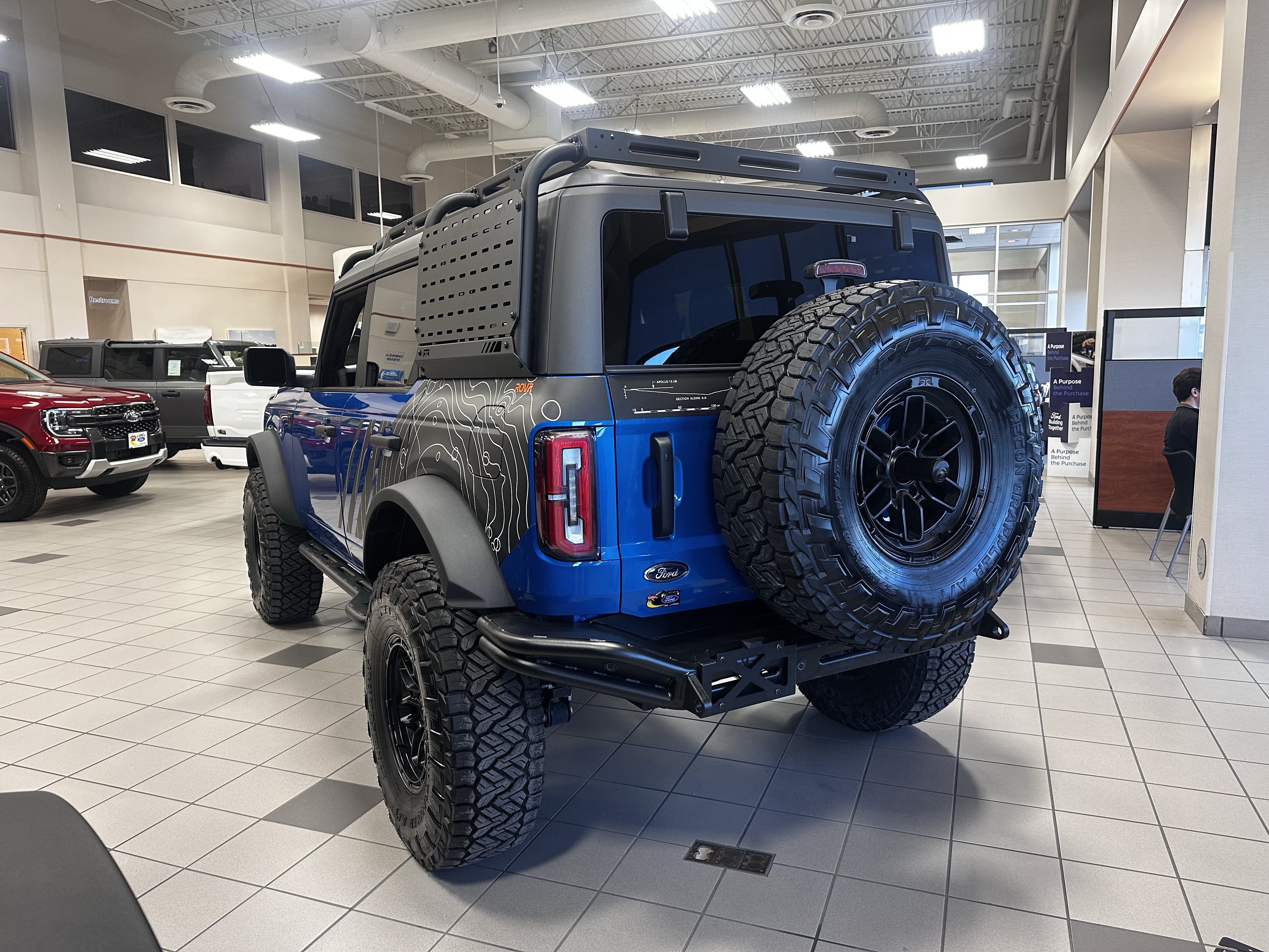 New 2025 Ford Bronco Badlands AWD/4WD image 3