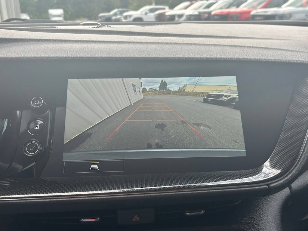 Certified 2023 Buick Envision Preferred AWD/4WD image 12