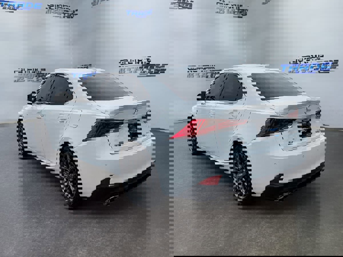 Used 2020 Lexus IS 300 F Sport w/ F Sport Package image 7