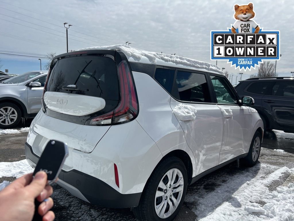 Used 2023 Kia Soul LX image 6