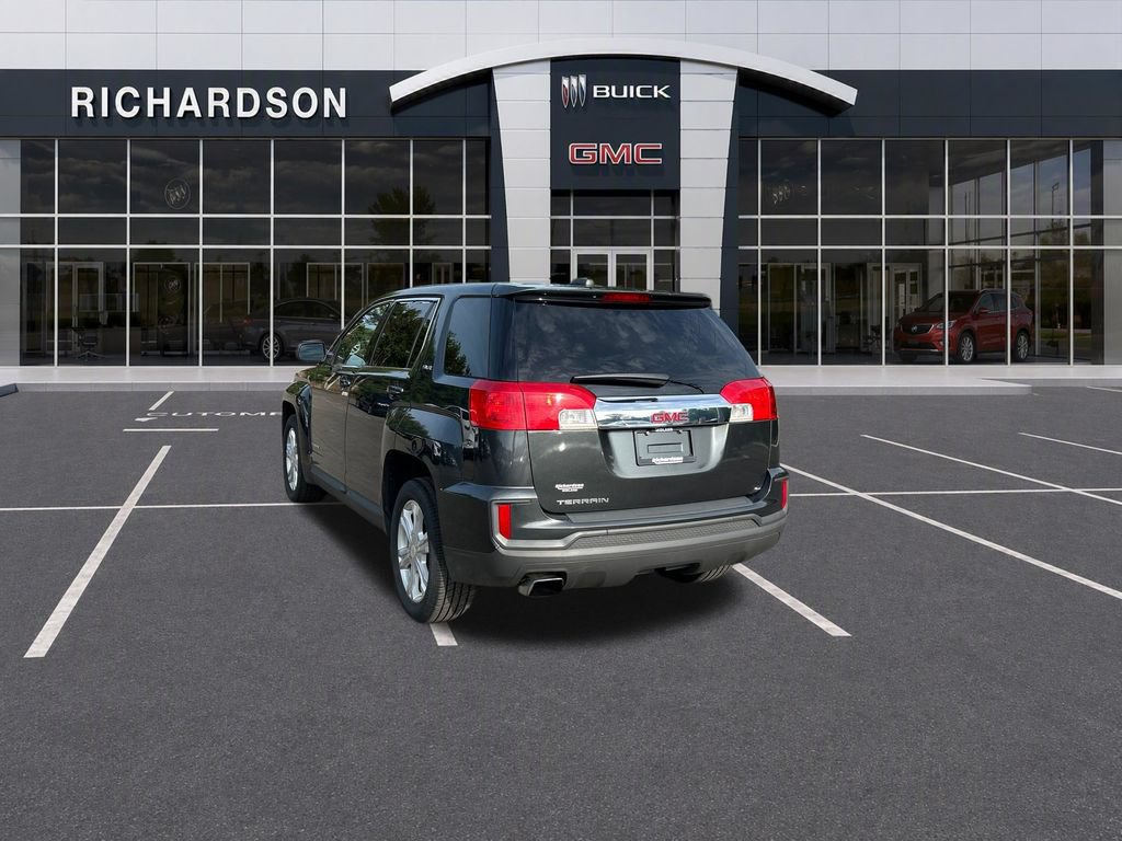 Used 2017 GMC Terrain SLE FWD image 3
