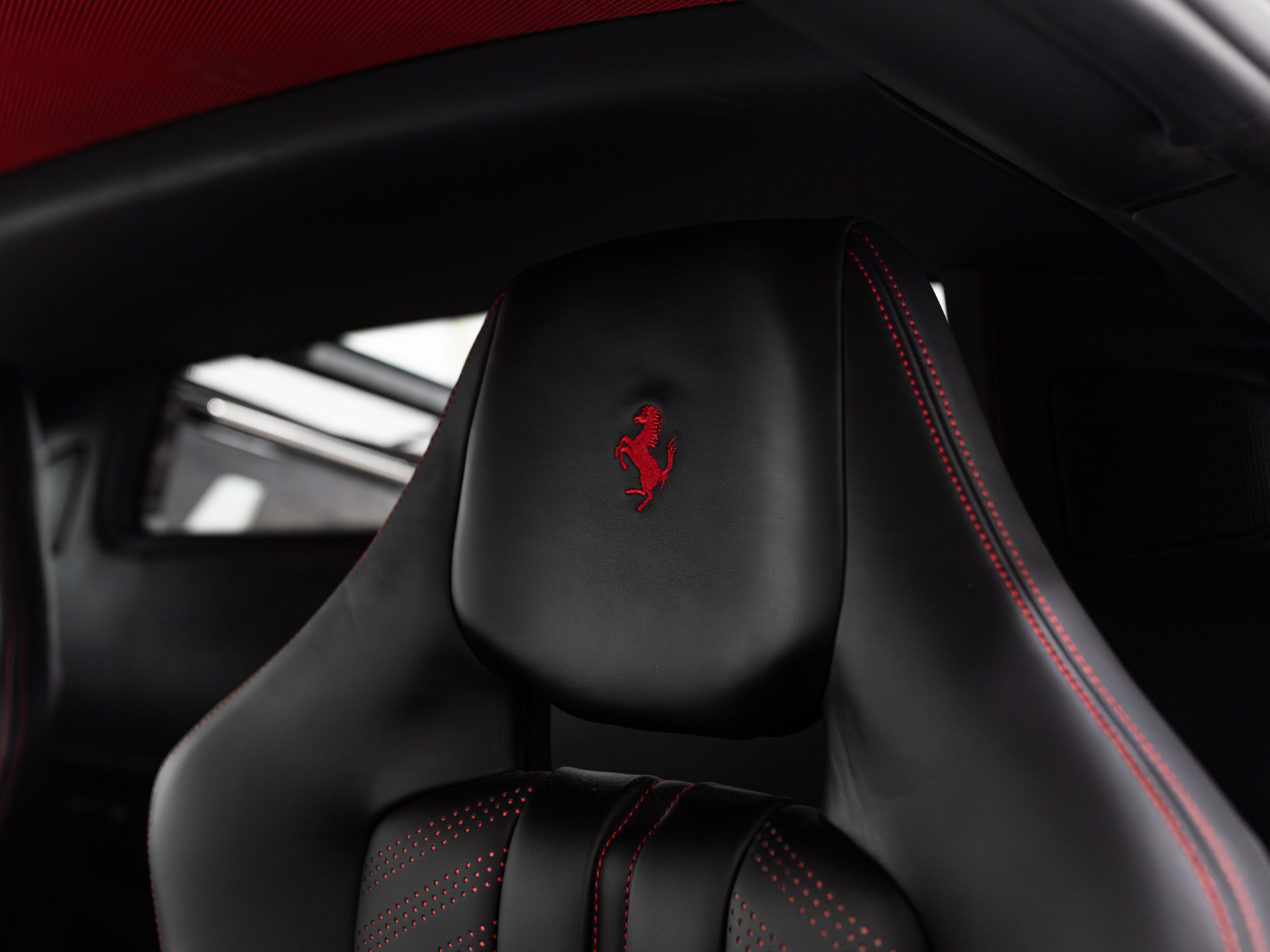 Used 2015 Ferrari 458 Speciale Coupe RWD image 30