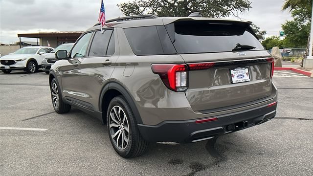 New 2026 Ford Explorer ST-Line RWD image 5