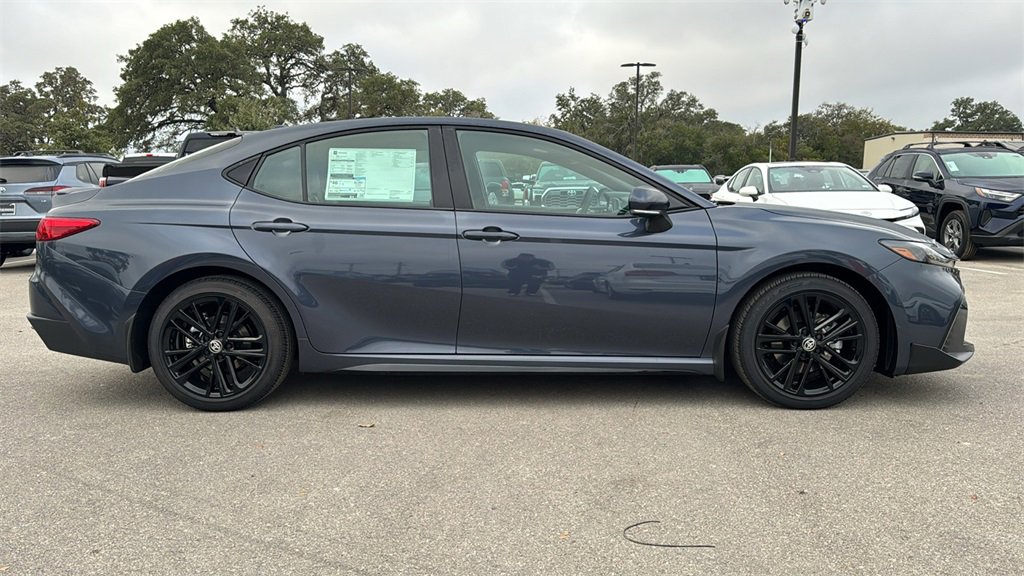 New 2026 Toyota Camry SE image 4