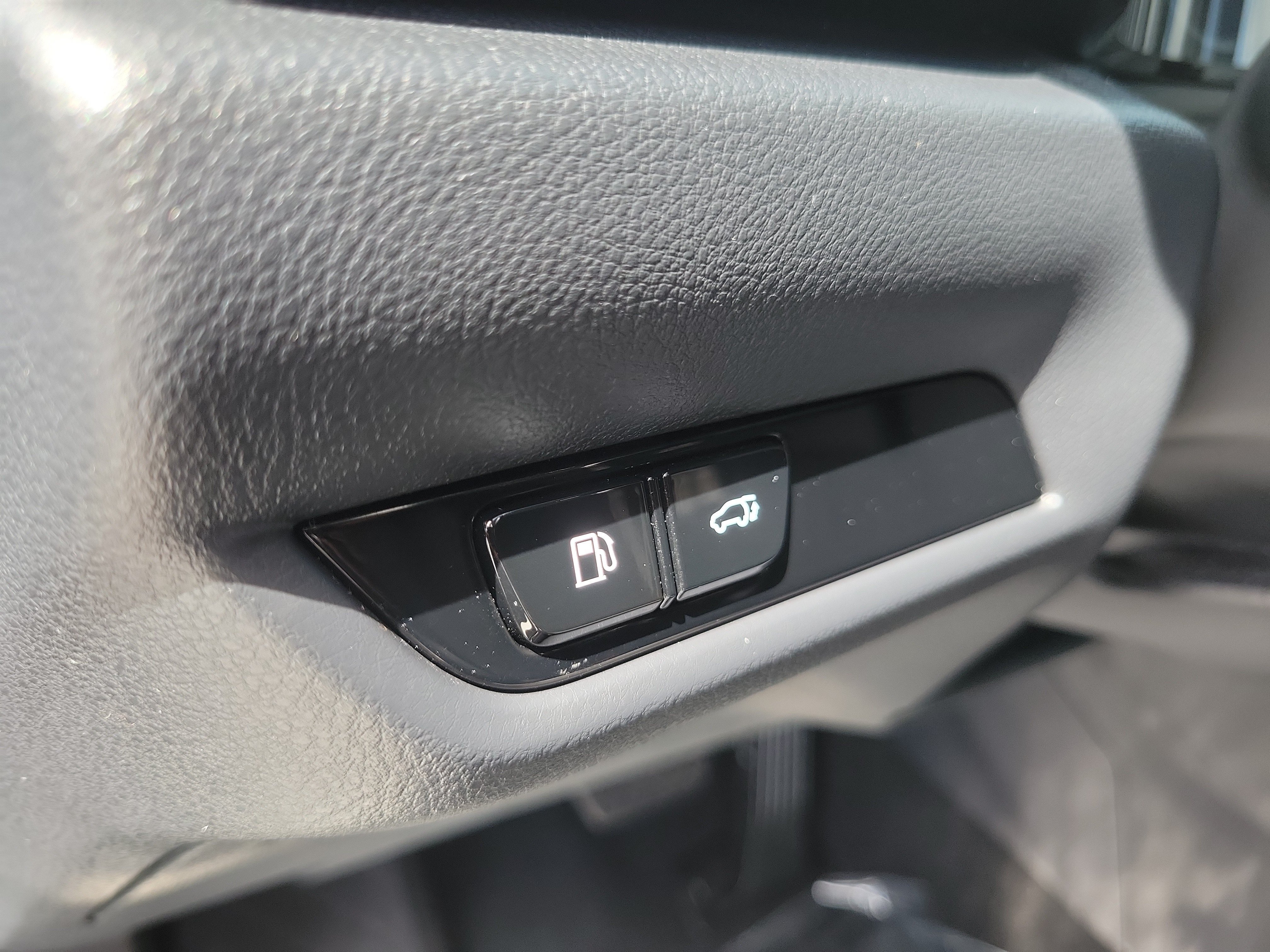 Certified 2025 Lexus NX 250 FWD w/ Accessory Package (K3) image 25