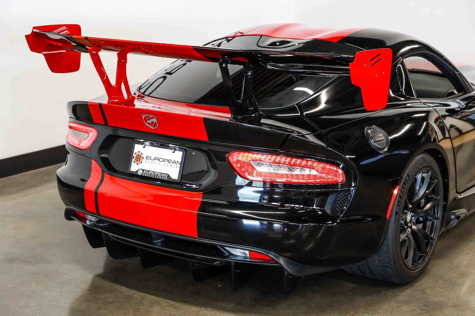 Used 2017 Dodge Viper GTC w/ ACR Package RWD image 30