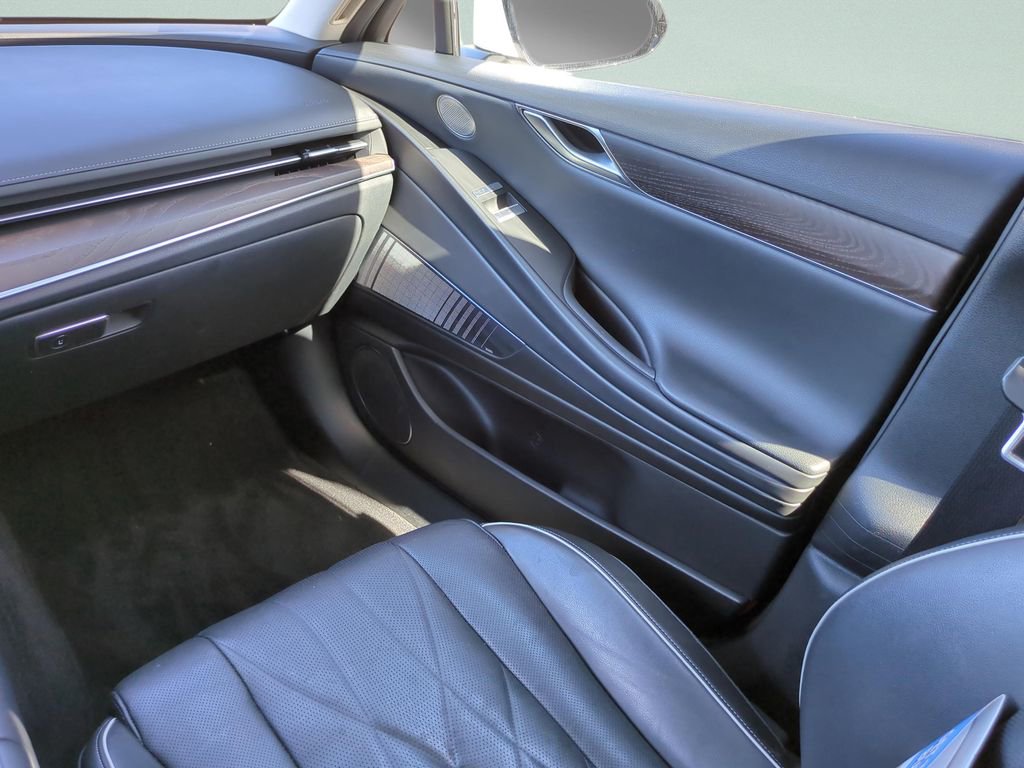 Used 2021 Genesis G80 3.5T image 12