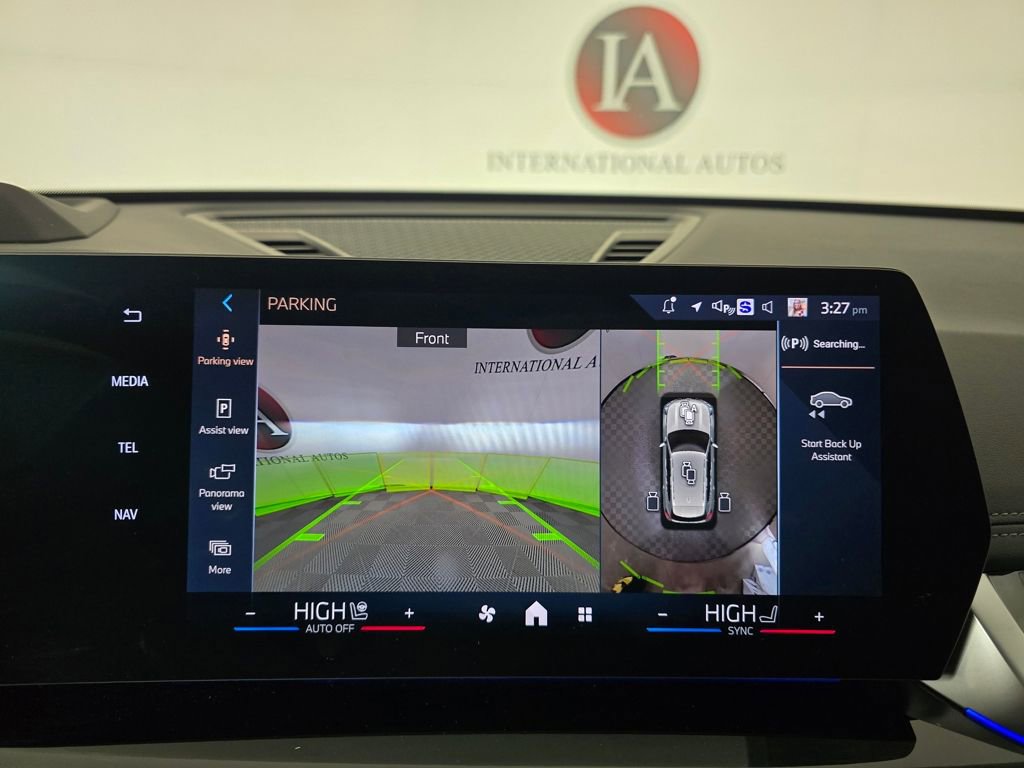 Used 2025 BMW X1 xDrive28i w/ Technology Package image 23